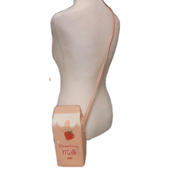 The Unbranded Brand Handbags - STRAWBERRY MILK CARTON CROSSBODY PURSE WITH SNAP CLOSURE